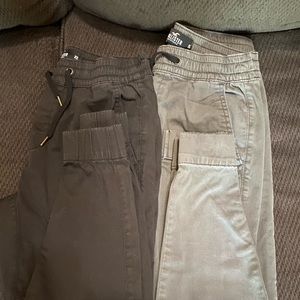 2 Pairs Hollister Teen Boys Jeans